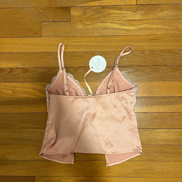 Revolve going out top - Picture 2 of 2